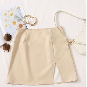 Women skirt